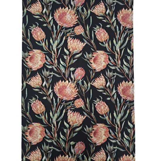 Table Runner Black Protea